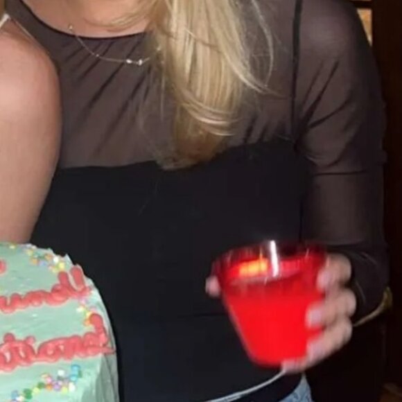 Reformation Alva Top Black - Size 4 - Picture 2 of 2